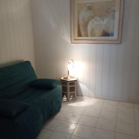 Grand Studio A 2Mn A Pied Des Plages Apartment Meze Exterior photo