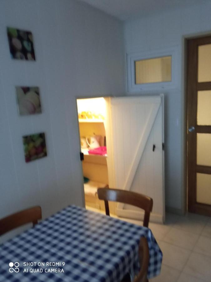 Grand Studio A 2Mn A Pied Des Plages Apartment Meze Exterior photo
